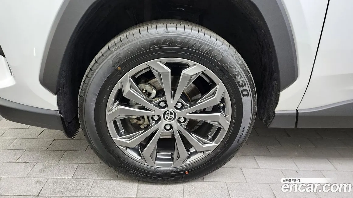 Toyota RAV4 2024 из KR, фото 5