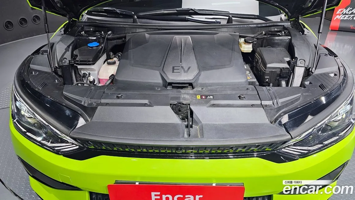Kia EV6 2023 из KR, фото 6