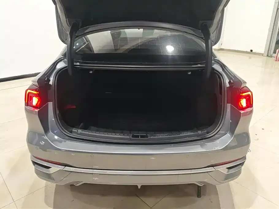 Ford Mondeo 2023 из CN, фото 4