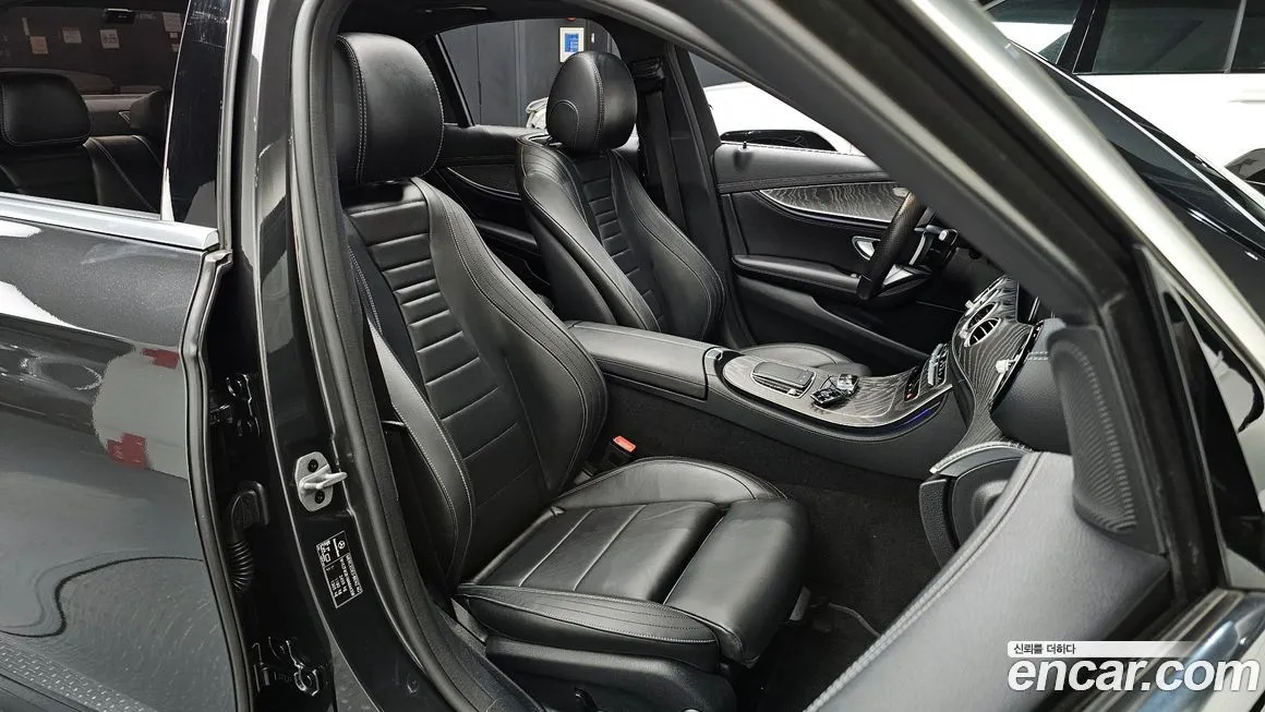 Mercedes-Benz E-Class 2021 из KR, фото 10