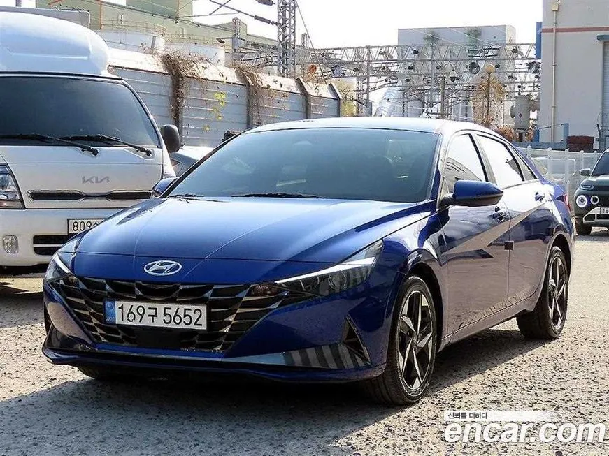Hyundai AVANTE 2022 из KR, фото 1