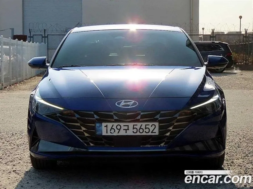 Hyundai AVANTE 2022 из KR, фото 3