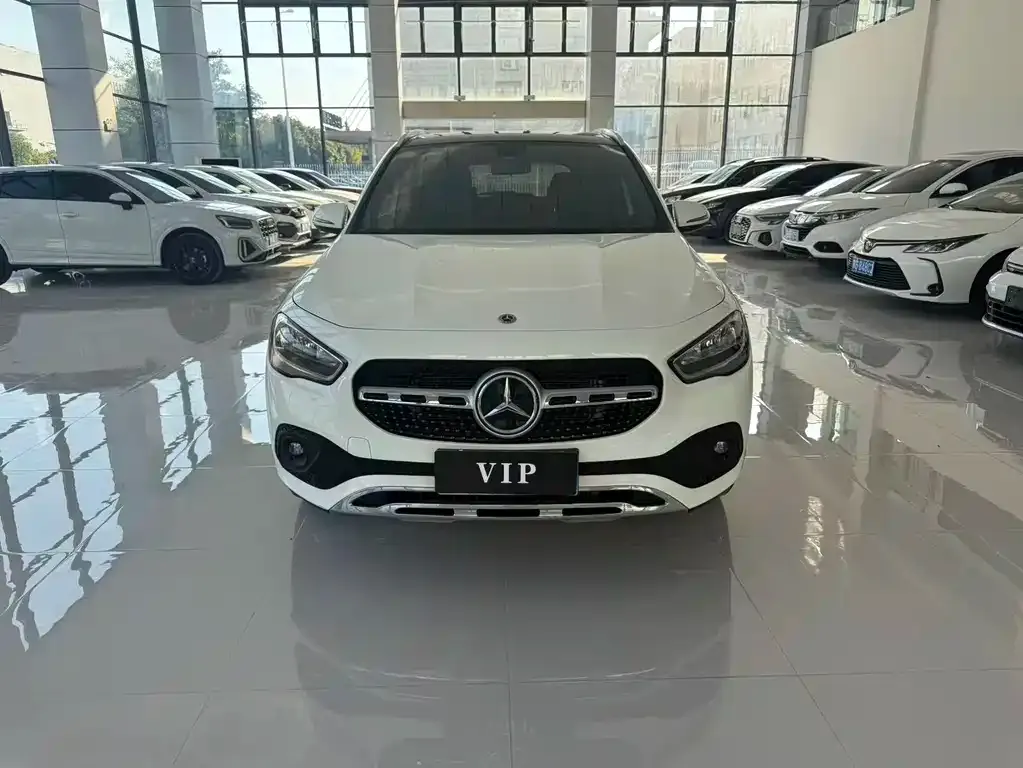 Mercedes-Benz GLA — фото 2