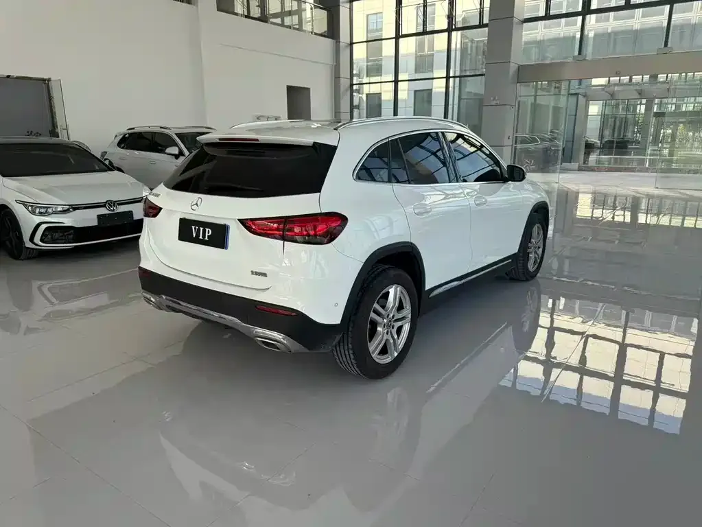 Mercedes-Benz GLA — фото 4