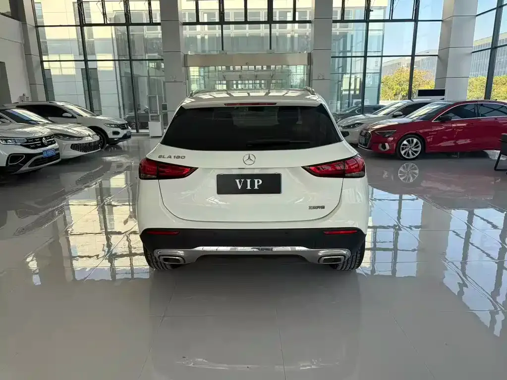Mercedes-Benz GLA — фото 5