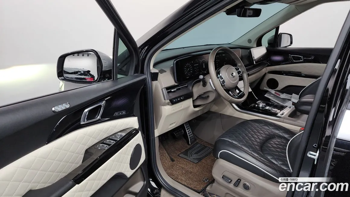 Kia Carnival — фото 10