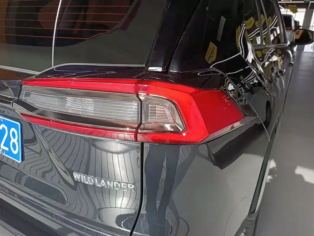 Toyota Wildlander 2022 из CN, фото 8