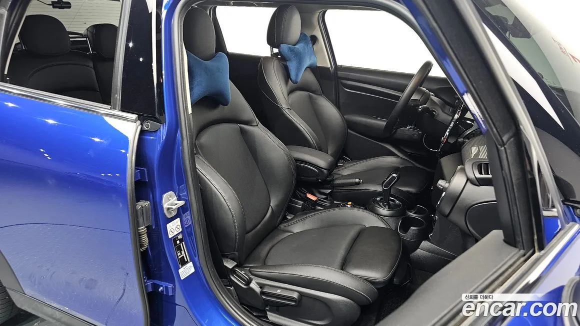 Mini Cooper 2021 из KR, фото 10