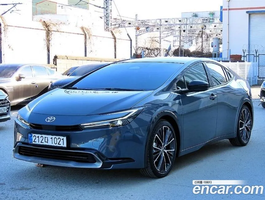 Toyota Prius — фото 2