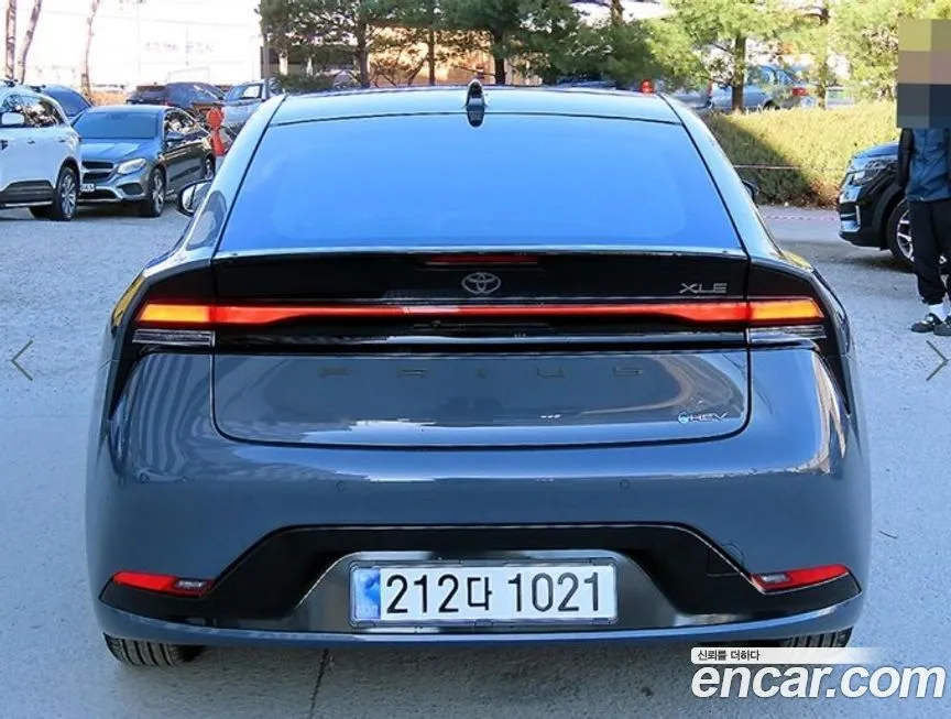 Toyota Prius — фото 4