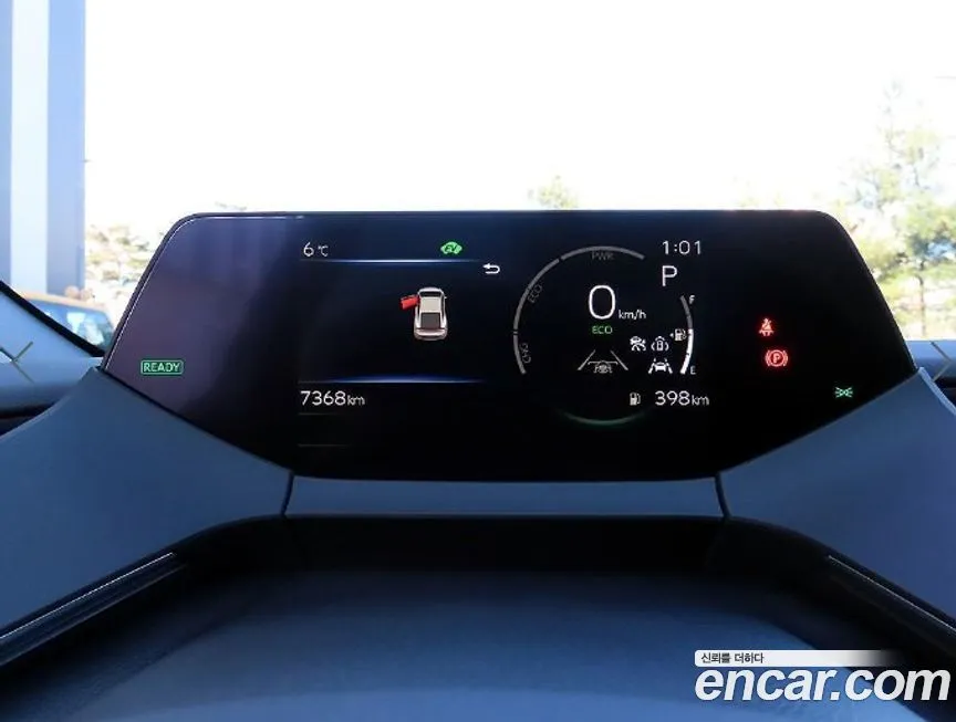 Toyota Prius — фото 9