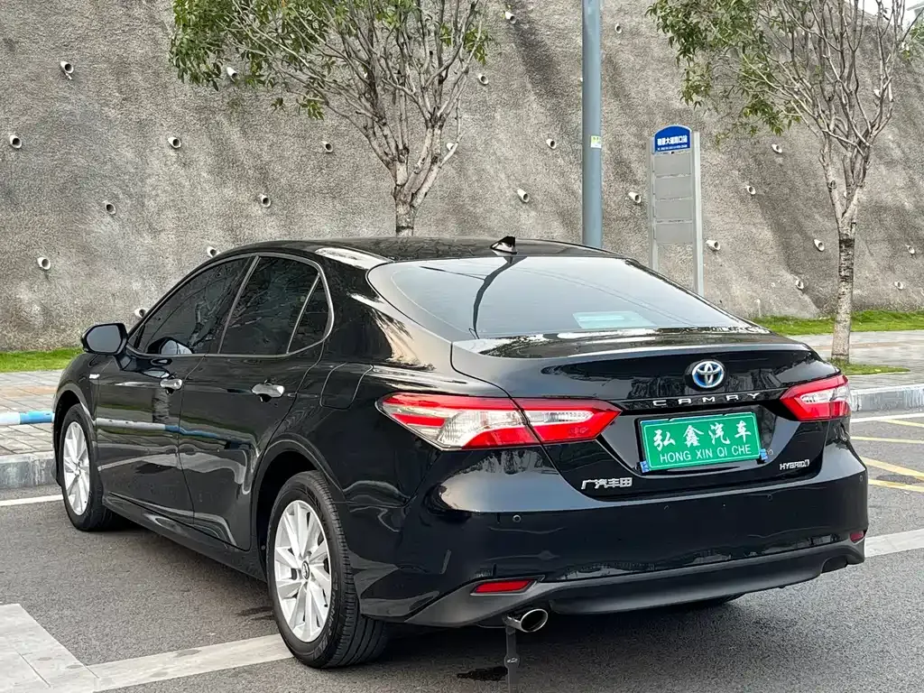 Toyota Camry 2023 из CN, фото 4
