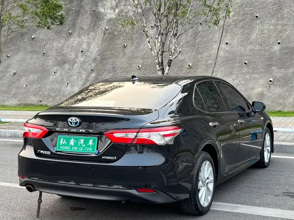 Toyota Camry 2023 из CN, фото 5