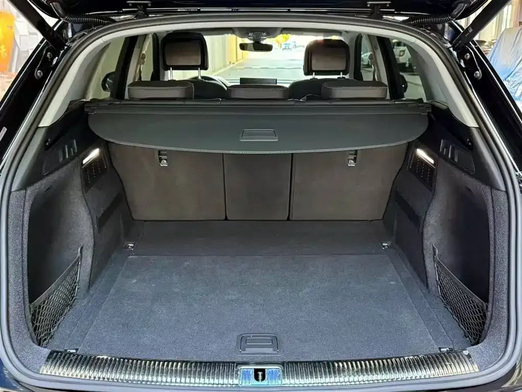 Audi Q5L 2022 из CN, фото 8