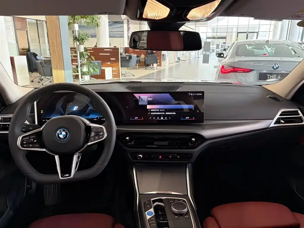 BMW i3 — фото 7