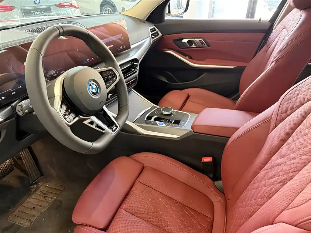 BMW i3 — фото 8