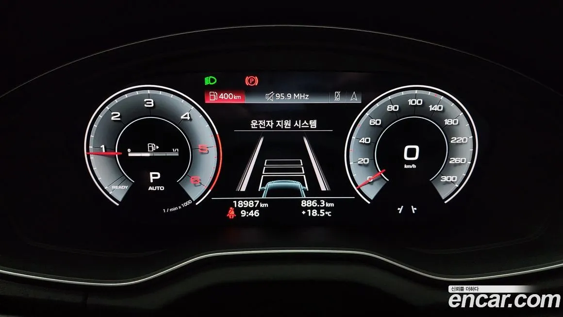 Audi Q5 2023 из KR, фото 8