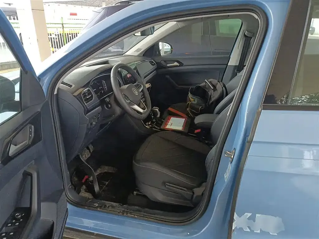 Volkswagen Tharu 2024 из CN, фото 7