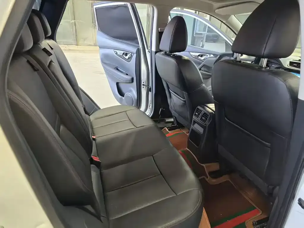 Nissan Qashqai 2024 из CN, фото 8