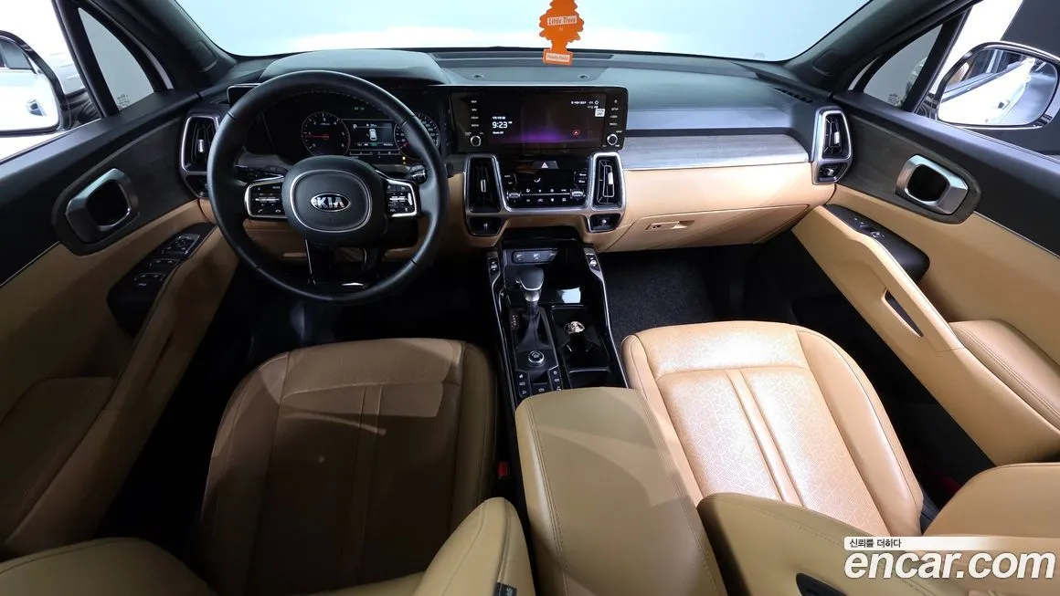 Kia Sorento — фото 7