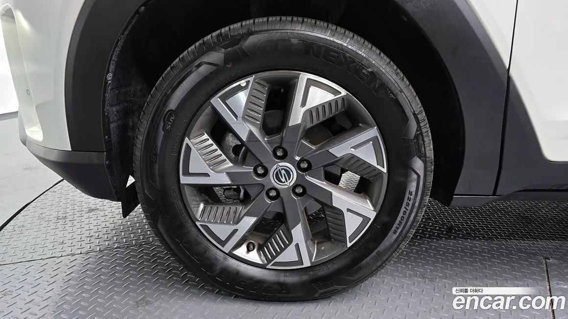 KG Mobility (Ssangyong) Torres 2023 из KR, фото 5