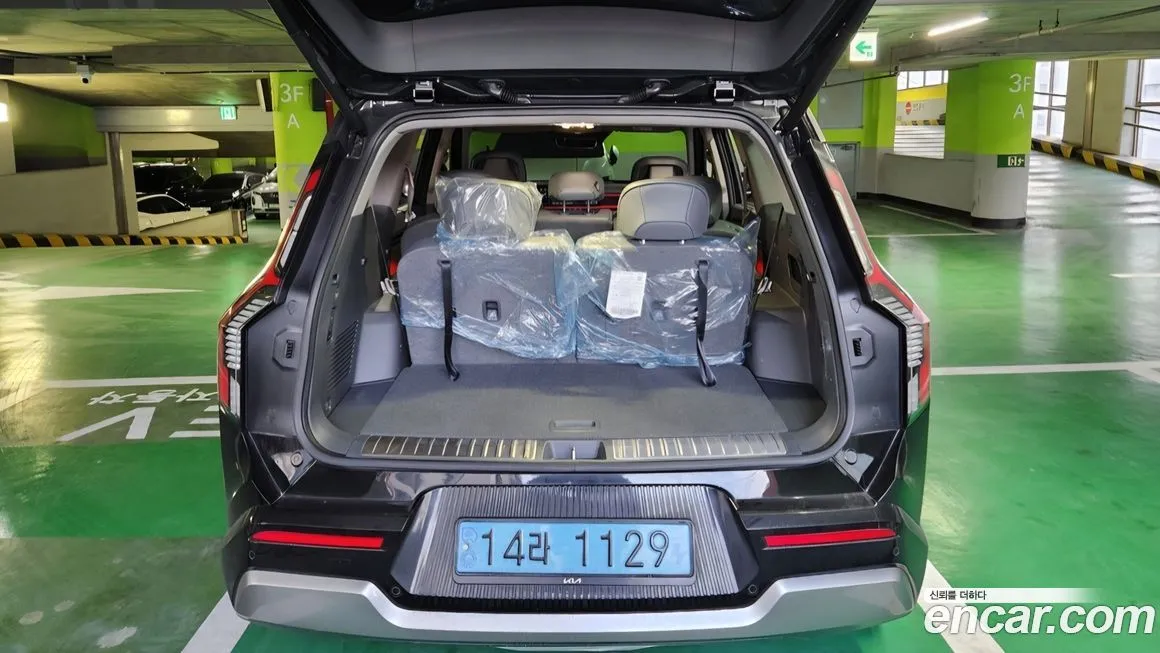 Kia EV9 2024 из KR, фото 4