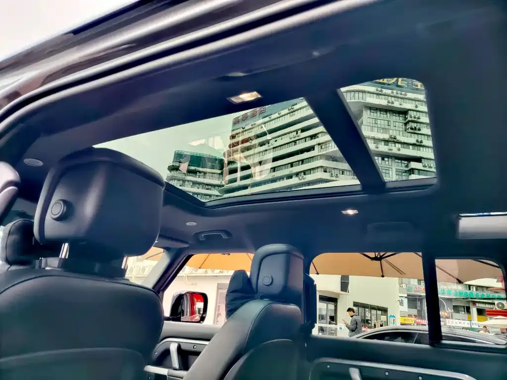 Land Rover Defender 2023 из CN, фото 10