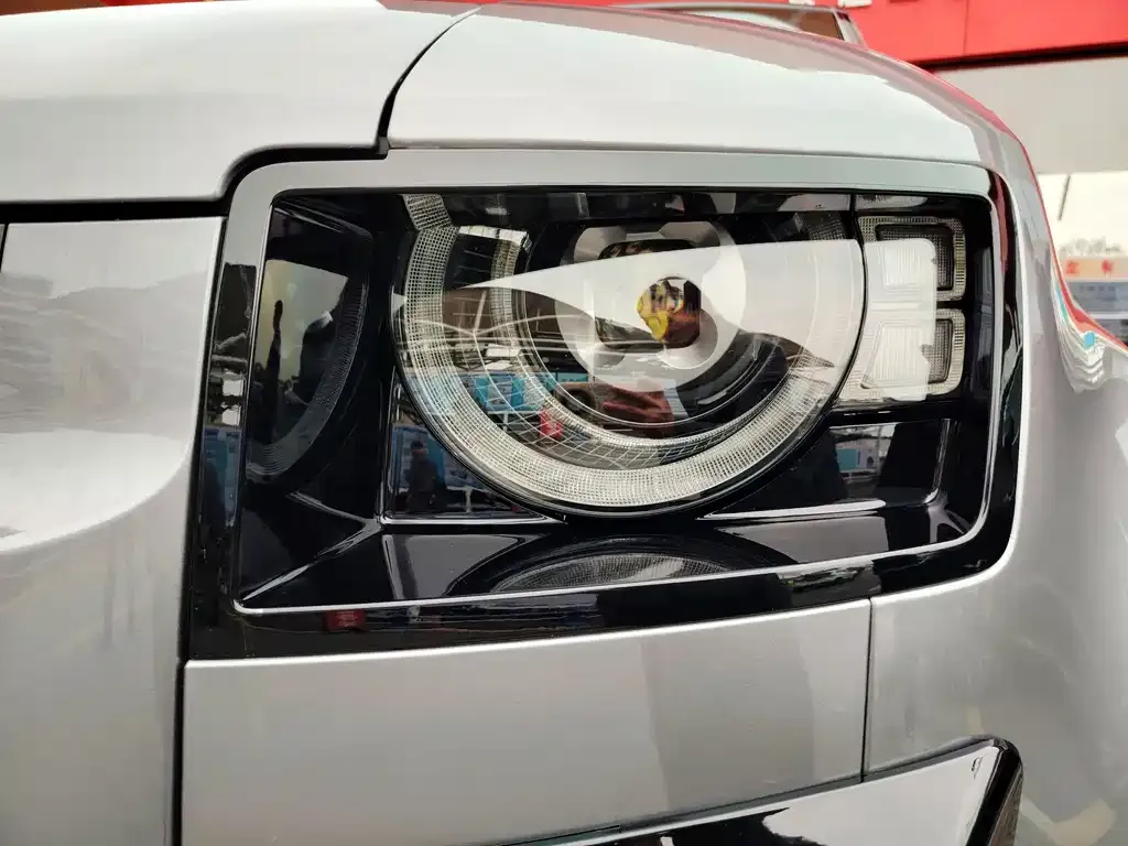 Land Rover Defender 2023 из CN, фото 3