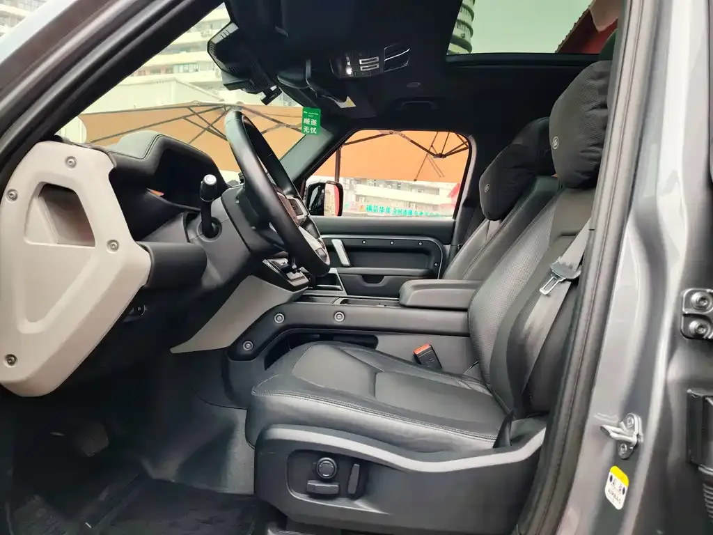 Land Rover Defender 2023 из CN, фото 6