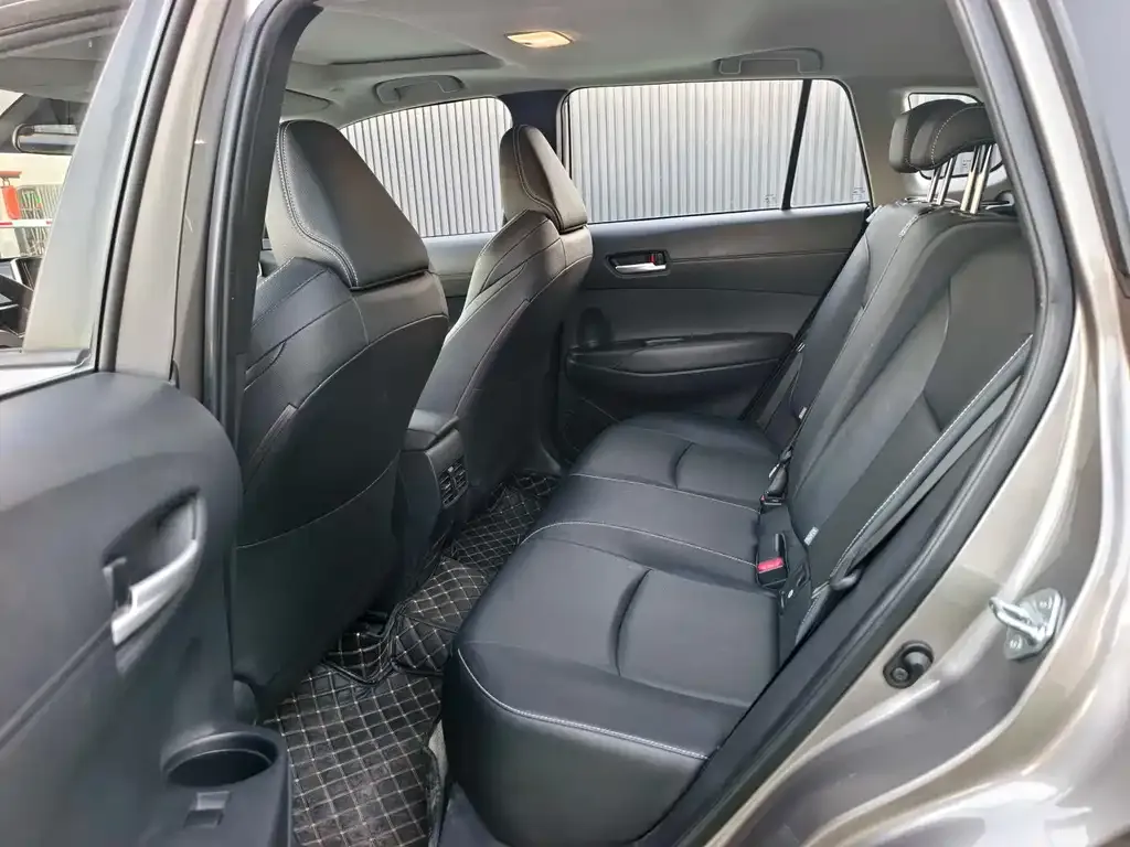 Toyota Frontlander 2022 из CN, фото 8