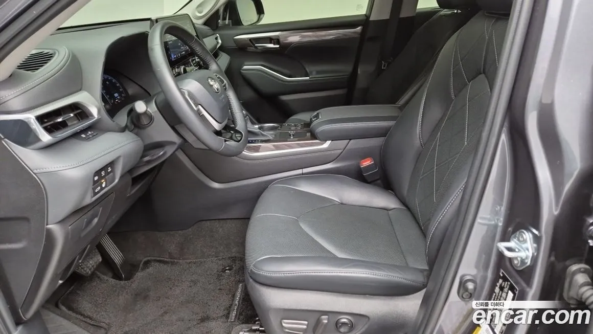 Toyota Highlander 2023 из KR, фото 10