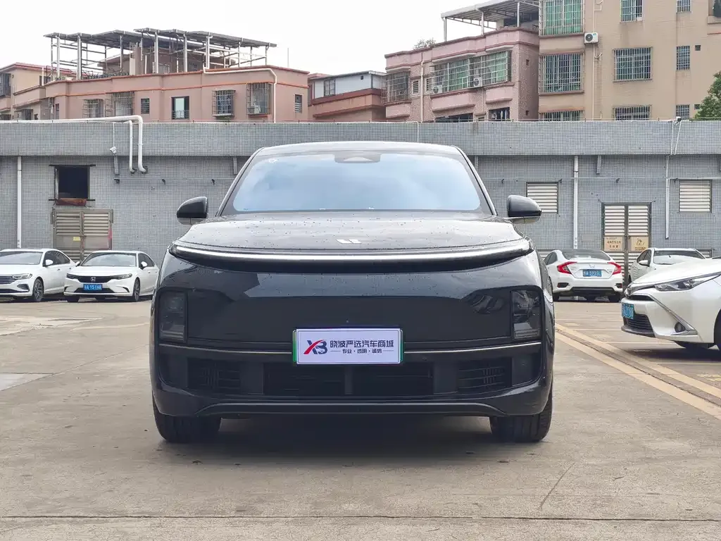 Li Auto L8 2023 из CN, фото 2