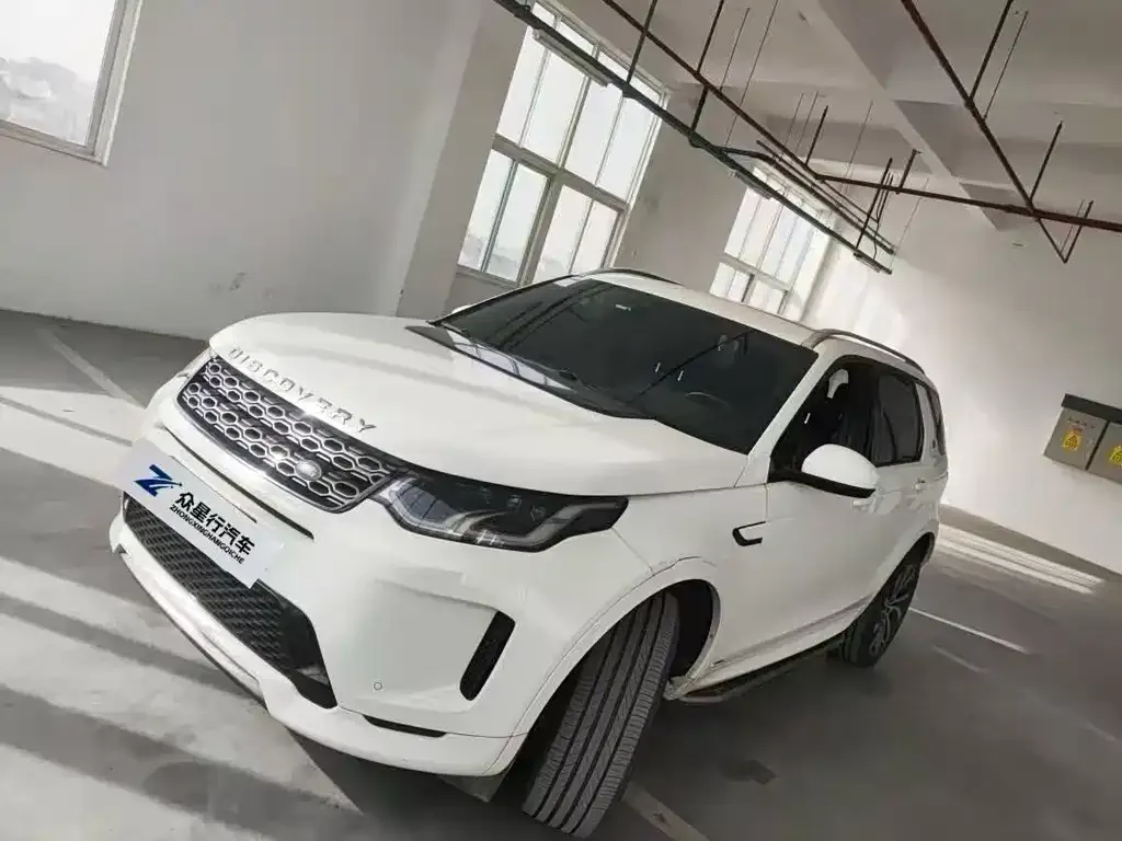 Land Rover Discovery Sport — фото 1
