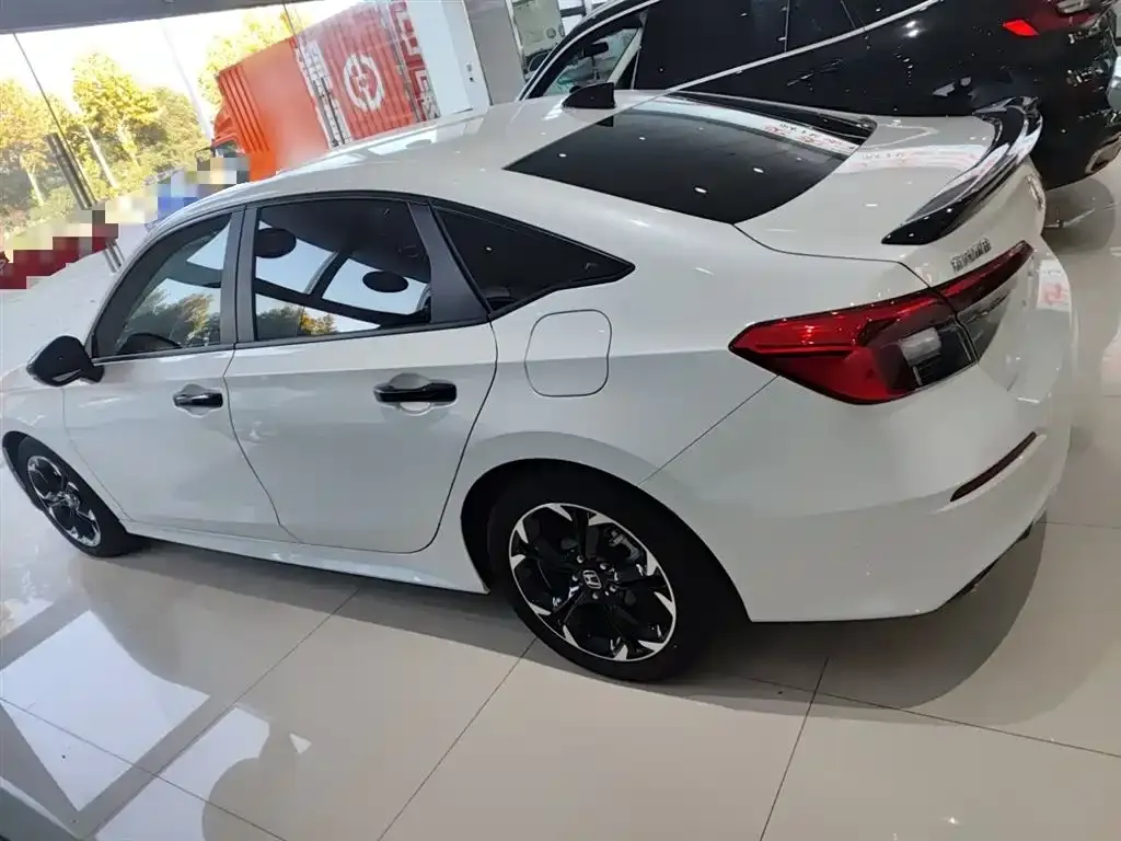 Honda Civic — фото 5