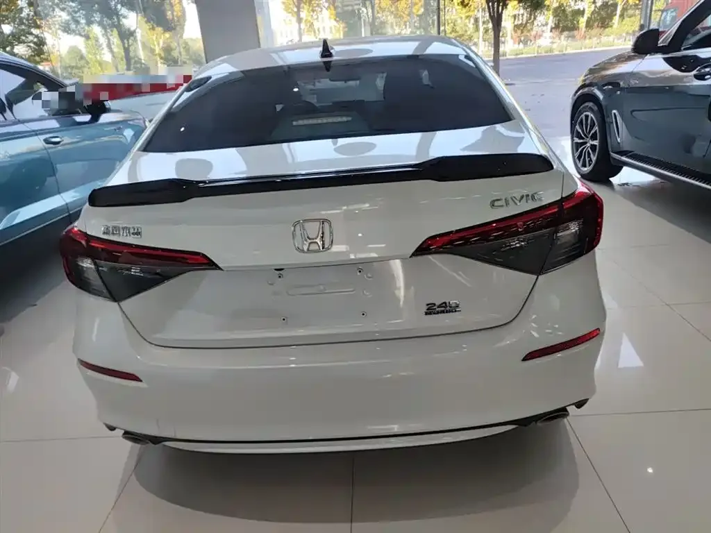 Honda Civic — фото 6