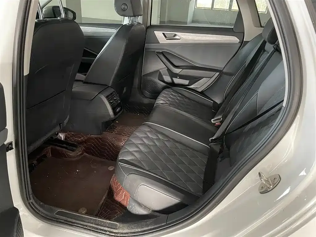 Volkswagen Sagitar 2023 из CN, фото 9