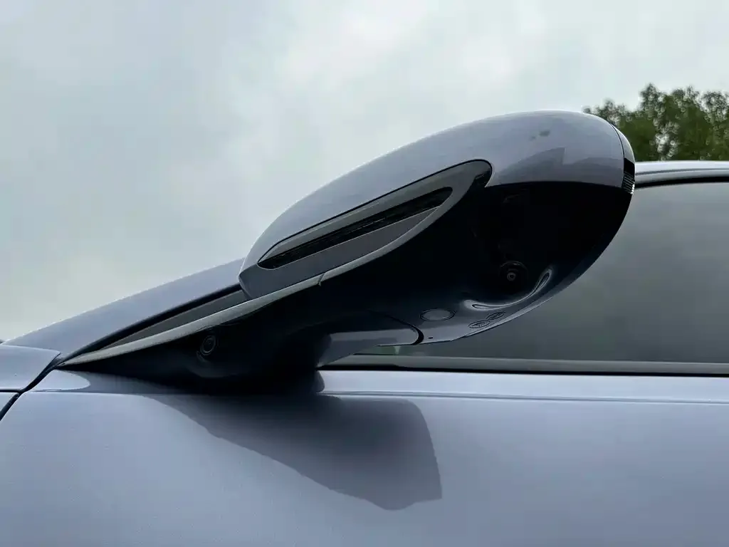 BYD Seal — фото 9