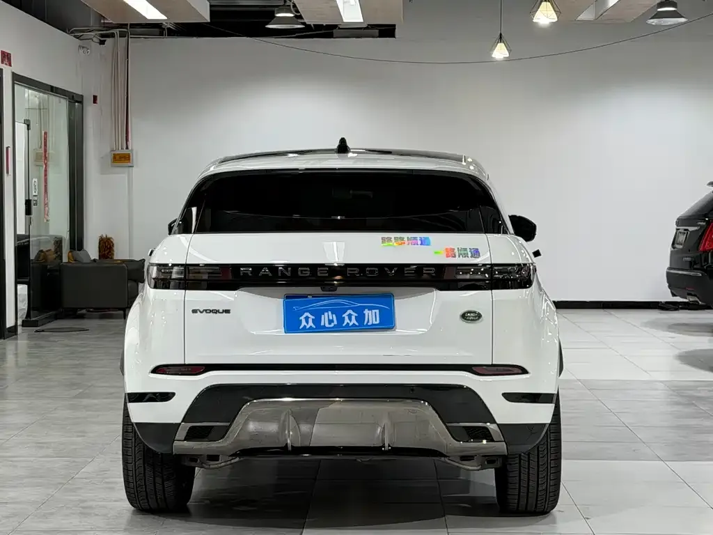 Land Rover Evoque — фото 5