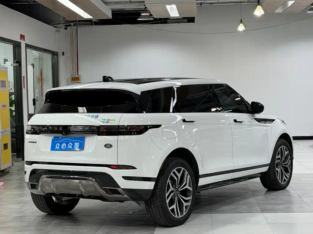 Land Rover Evoque — фото 6