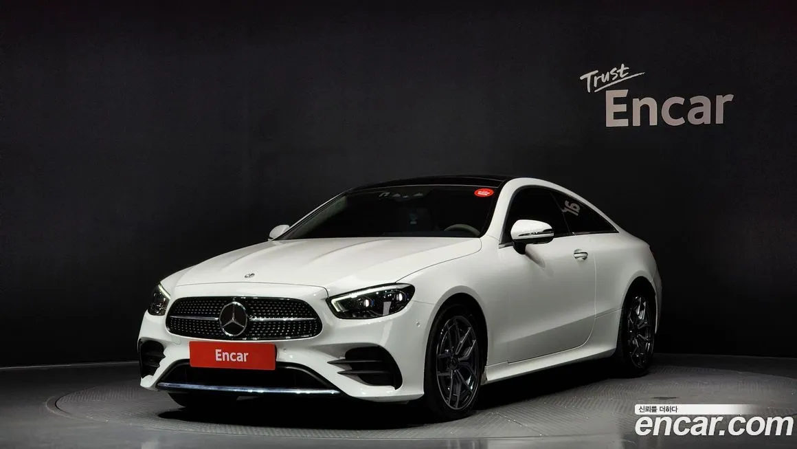 Mercedes-Benz E-Class — фото 1
