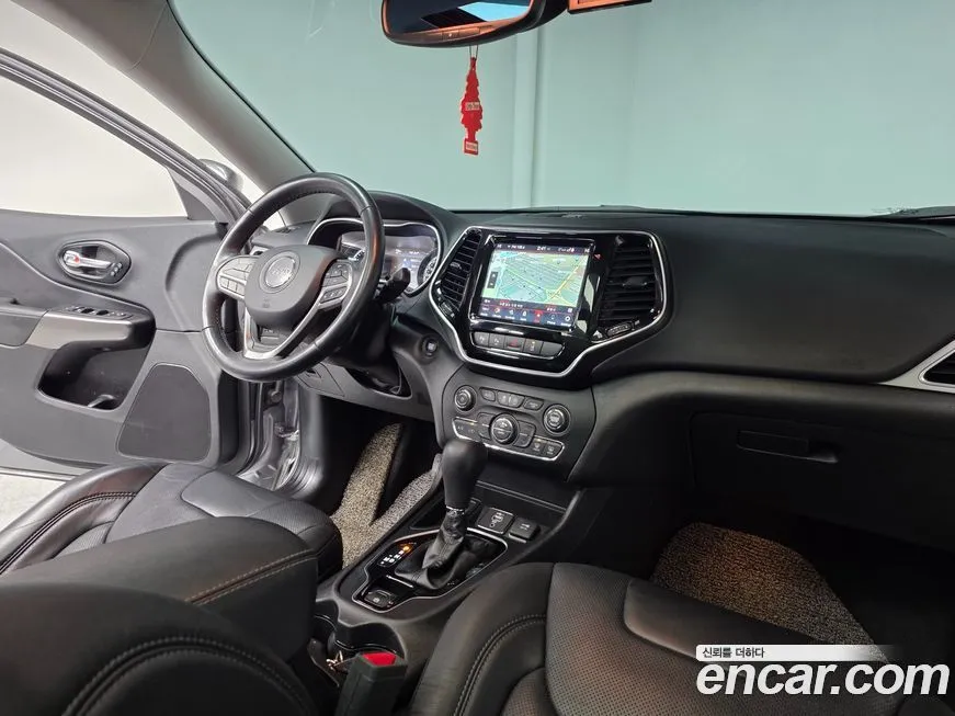 Jeep Cherokee 2021 из KR, фото 7