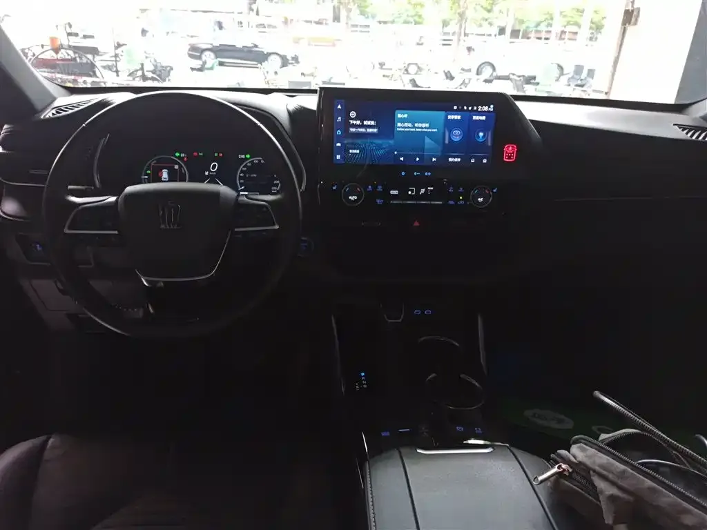Toyota Crown Kluger 2022 из CN, фото 10
