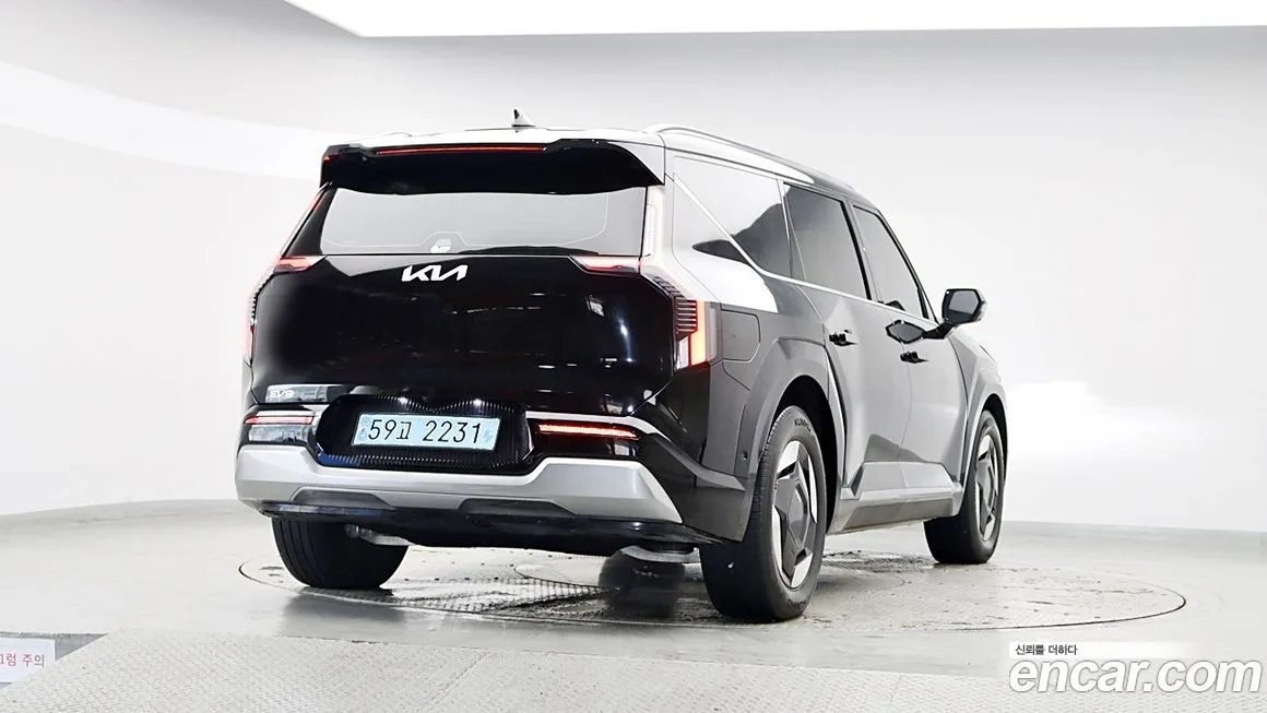 Kia EV9 2024 из KR, фото 2