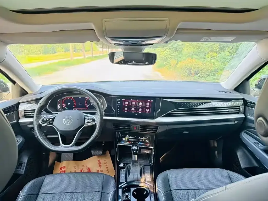 Volkswagen Passat 2022 из CN, фото 5
