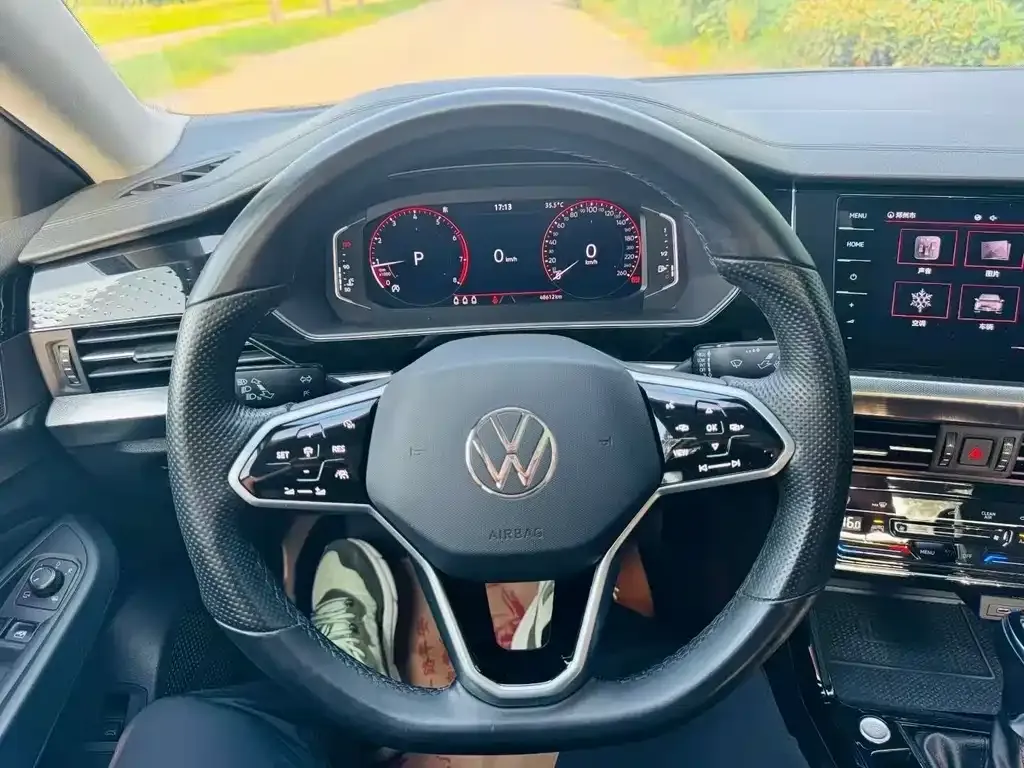 Volkswagen Passat 2022 из CN, фото 6