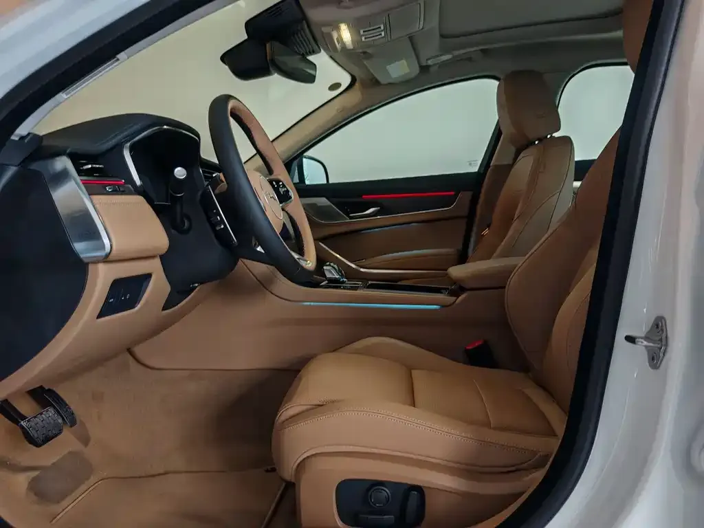 Jaguar XFL 2025 из CN, фото 3