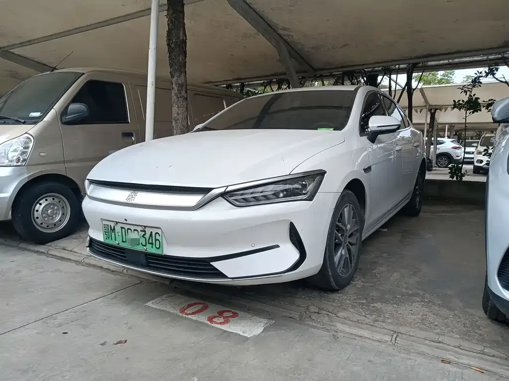 BYD Qin PLUS — фото 1