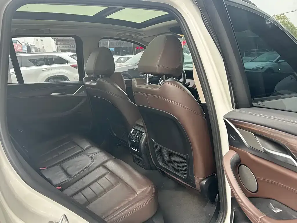 BMW X3 2021 из CN, фото 7