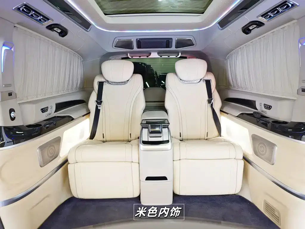 Mercedes-Benz V-Class 2024 из CN, фото 7