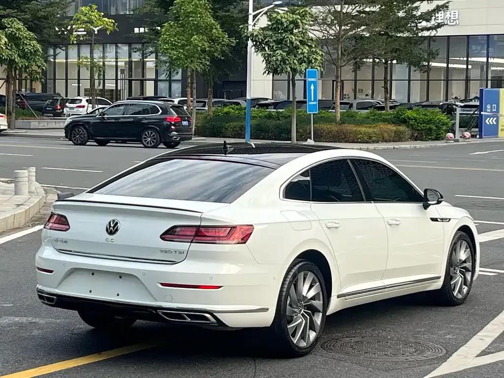 Volkswagen CC — фото 5